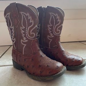 Boys brown ostrich roper boots size 7